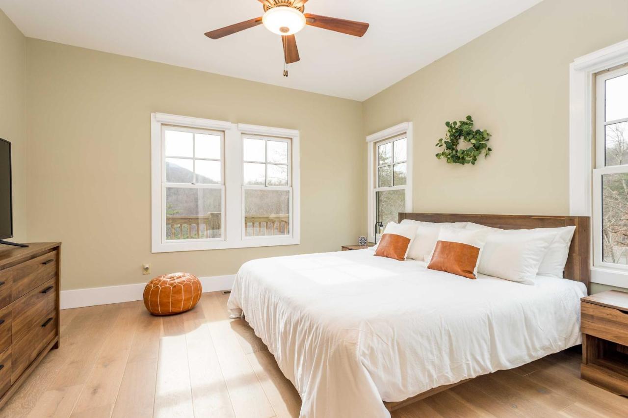 Cullowhee Home With Game Room, Wraparound Decks Esterno foto