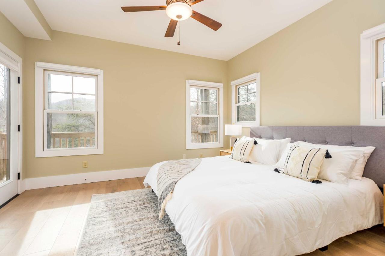 Cullowhee Home With Game Room, Wraparound Decks Esterno foto
